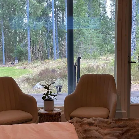 Sauna In Nuuksio With Private Hot Tub Espoo