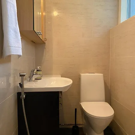 Sauna In Nuuksio With Private Hot Tub