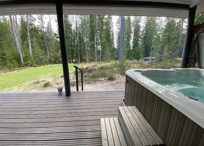Sauna In Nuuksio With Private Hot Tub * Espoo