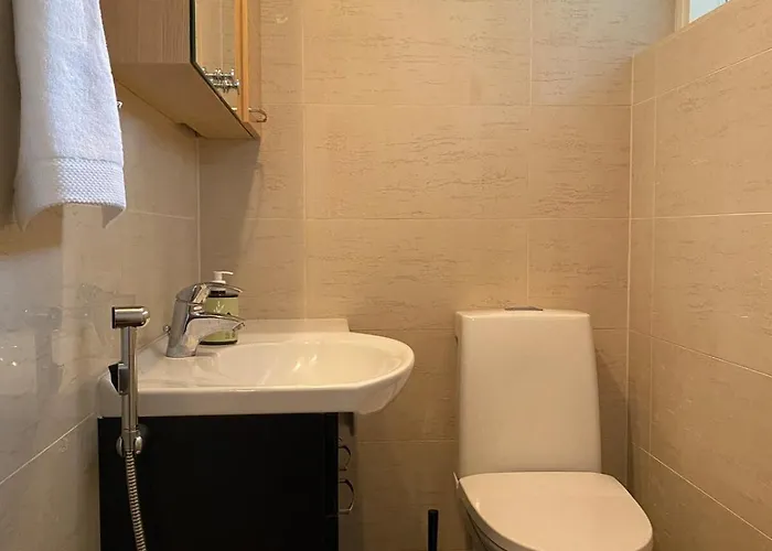 Sauna In Nuuksio With Private Hot Tub